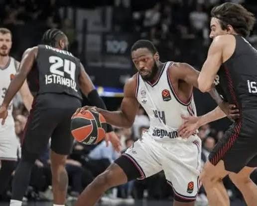 EuroLeague'de temsilcilerimiz 3'te 3 yaptı