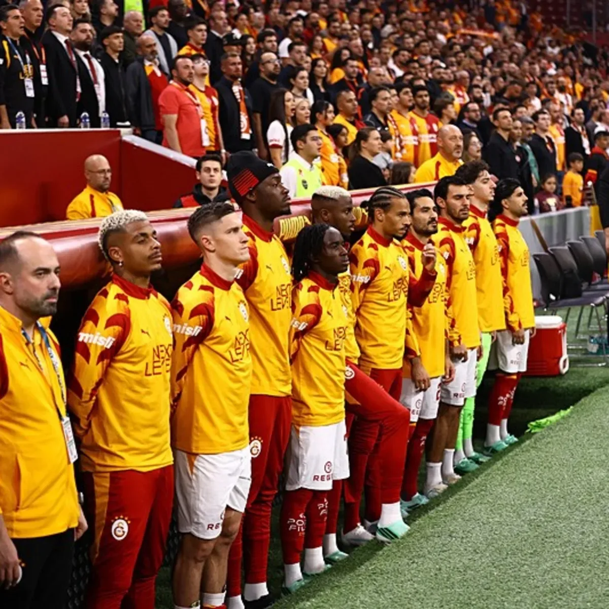 Galatasaray'da o futbolcudan yönetime mesaj var: Bonservisimi verin gitmek istiyorum